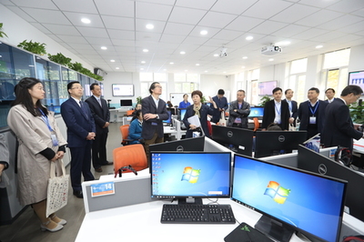 北京語(yǔ)言大學(xué)召開(kāi)本科教學(xué)工作審核評(píng)估專(zhuān)家見(jiàn)面會(huì)